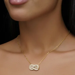 گردنبند طلایی طرح پیوند کریستالی با نگین‌ سفید