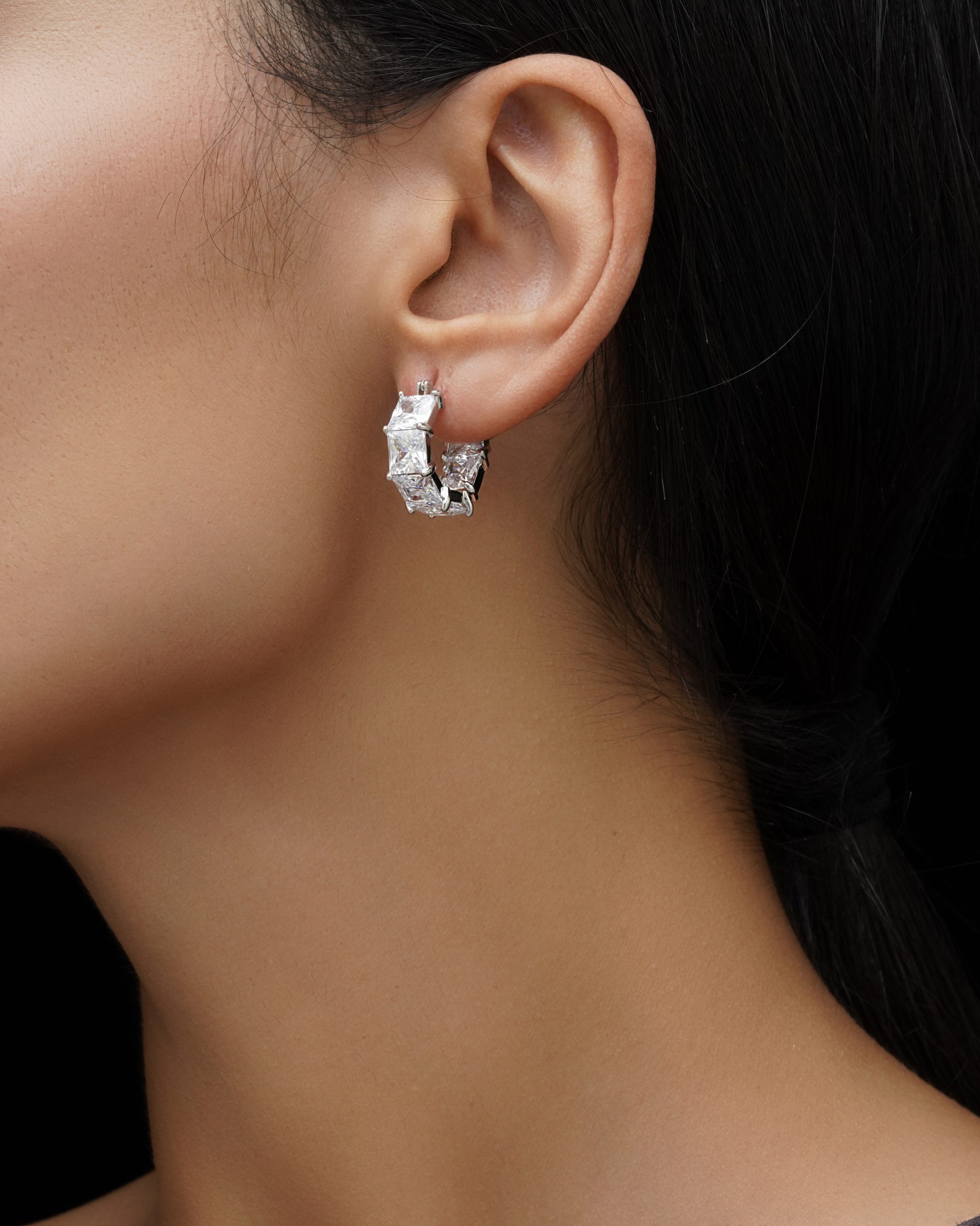 گوشواره حلقه ای کریستال جواهری